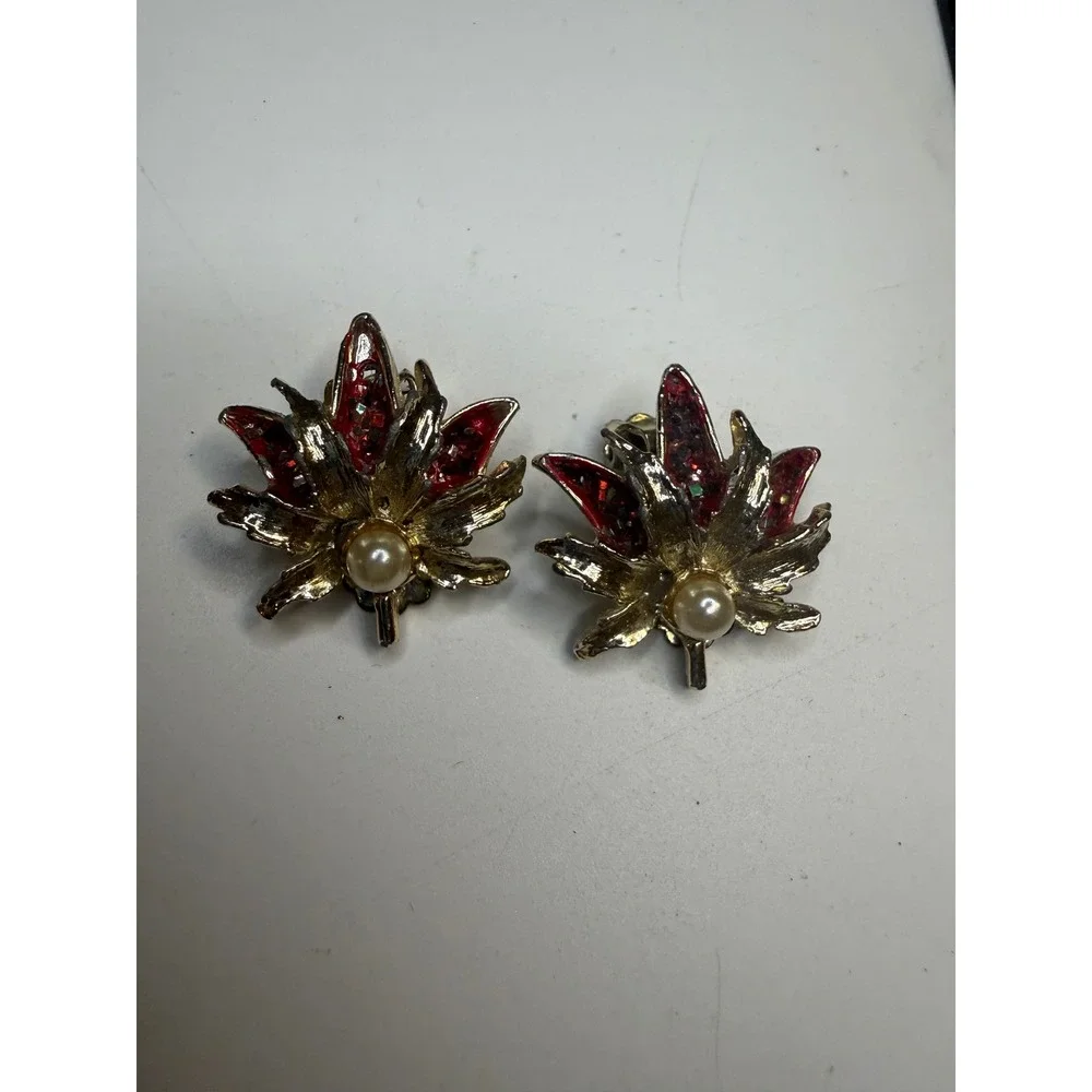 Vintage Gold Tone Red Enamel Faux Pearl Leaf Clip On Earrings Autumn Jewelry